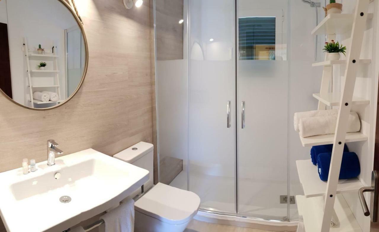 Apartamentos Costa Menorca 卡兰博希 外观 照片